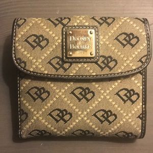 Dooney & Bourke wallet